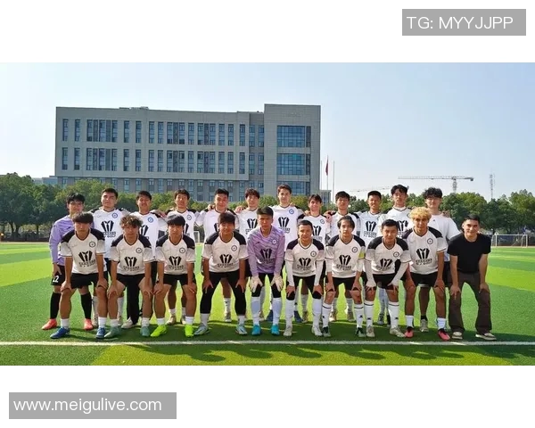 武汉足球队以87分稳居世界锦标赛积分榜首位展现强劲实力